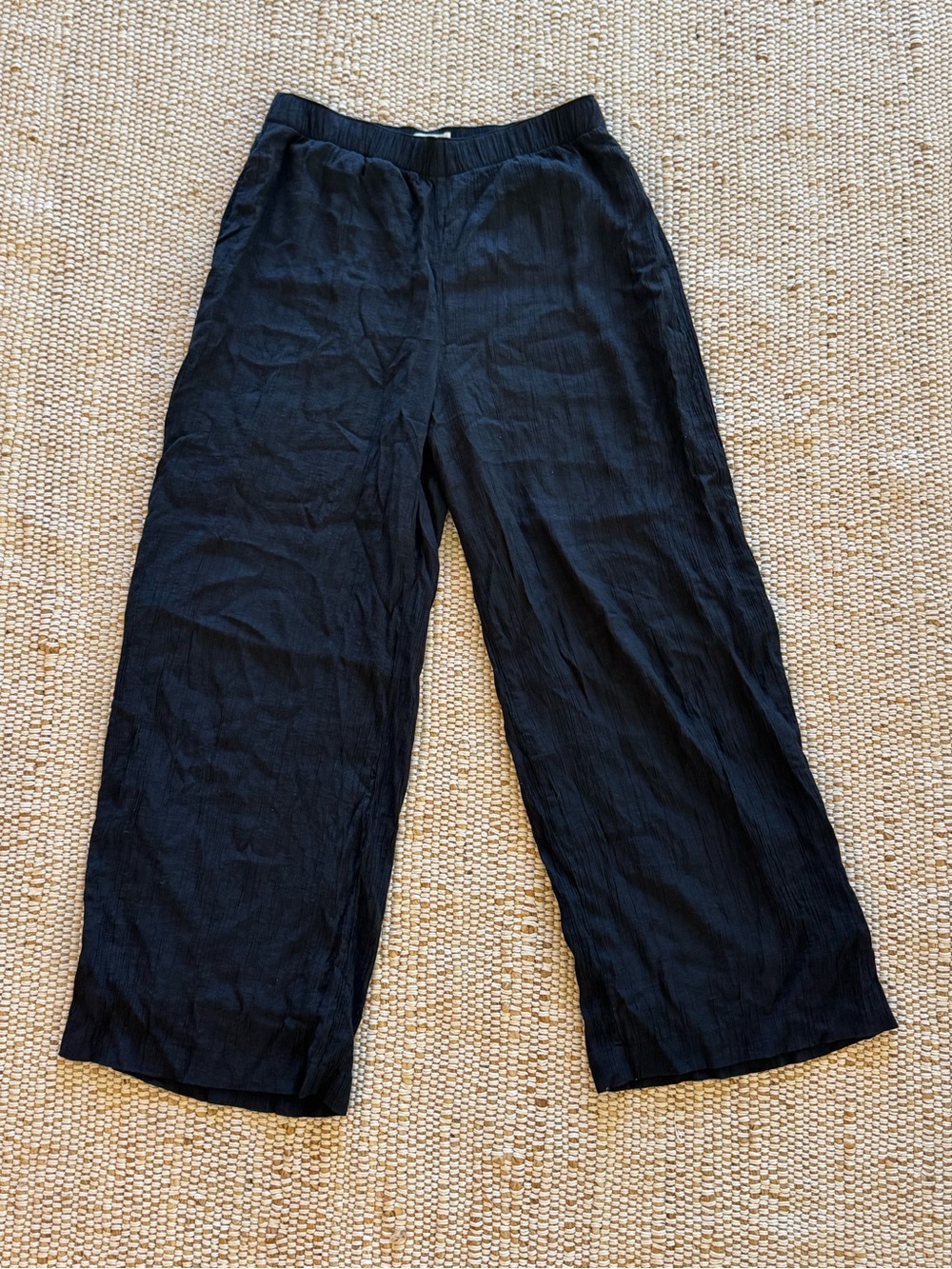 Abercrombie Black Crinkle Textured Wide Leg Pants Black Size Medium Long Tall - Picture 5 of 11
